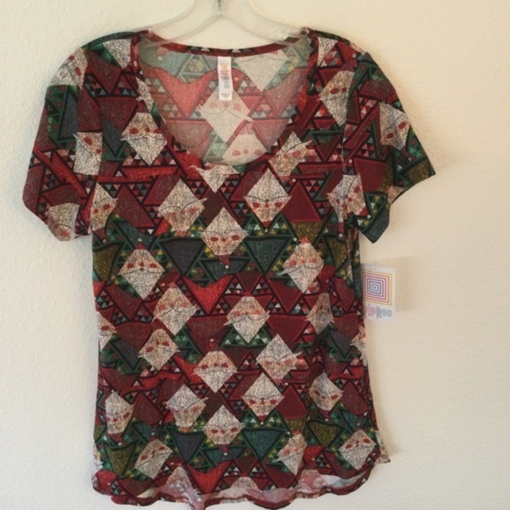 LuLaRoe NWT Classic T Shirt Red & Green Christmas Top Size Small